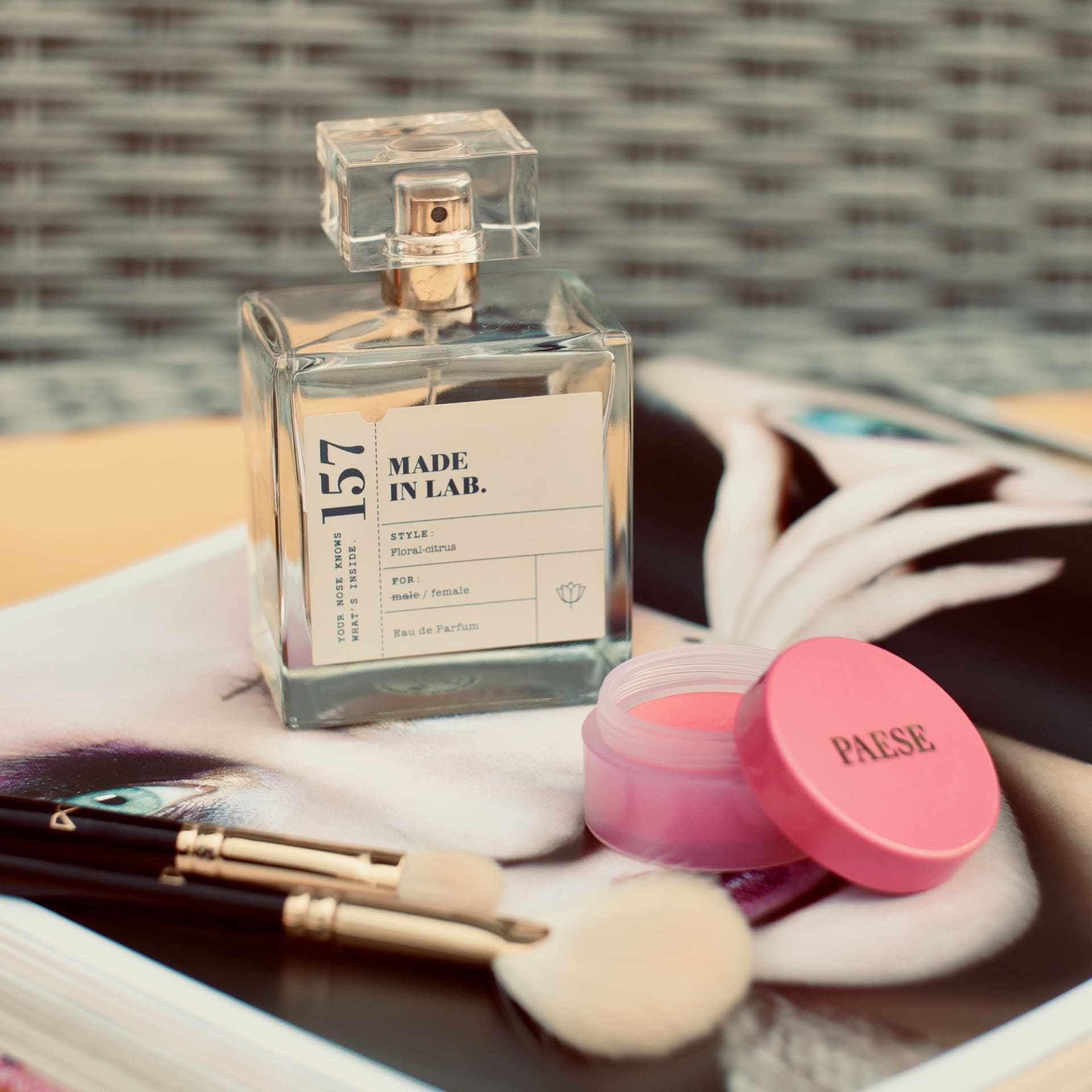 Perfumy w laboratorium